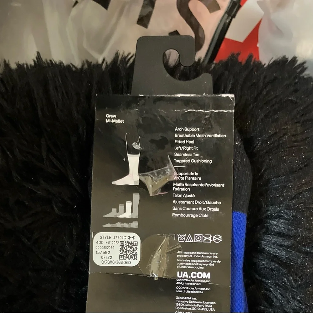 Under Armour UA Team Cushioned Crew Socks - Royal Blue with White Logo